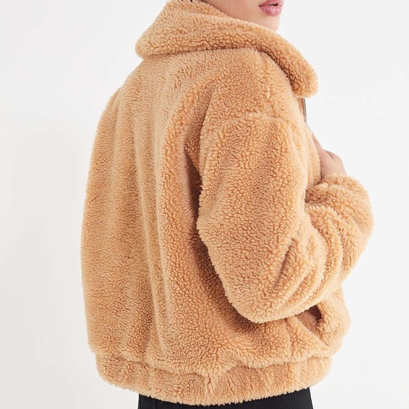 Urban Outfitters Jackets & Blazers - UO cropped honey teddy jacket